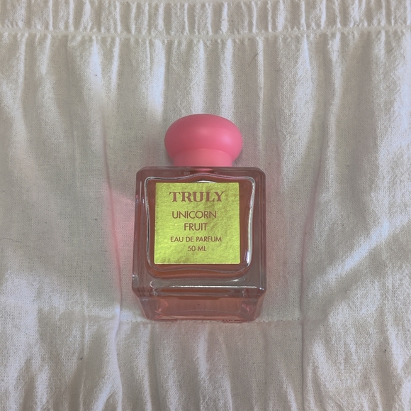 Truly Unicorn Fruit EDP - Picture 1 of 3